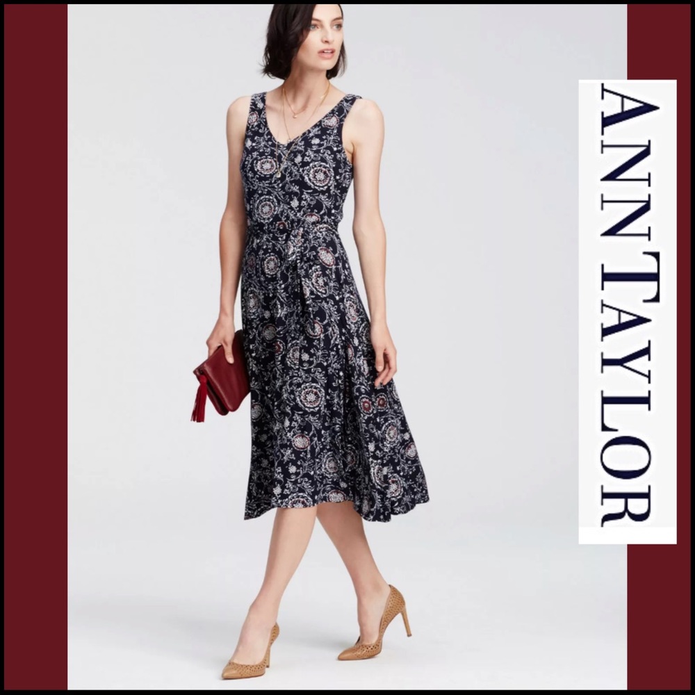 ANN TAYLOR PAISLEY PRINT BELTED JERSEY MIDI DRESS - Picture 9 of 12